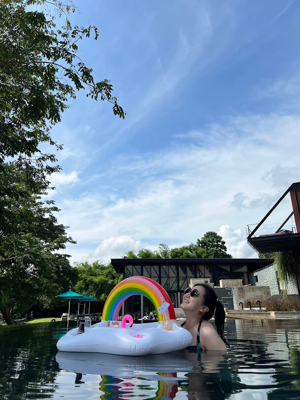 ▲ 北碧住宿 The Xcape River Kwai：來北碧度假怎麼能錯過池畔無邊際泳池