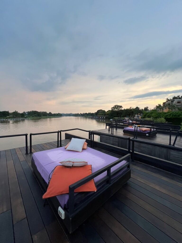 ▲ 北碧住宿 The Xcape River Kwai：二樓露台是欣賞日出的最佳位置